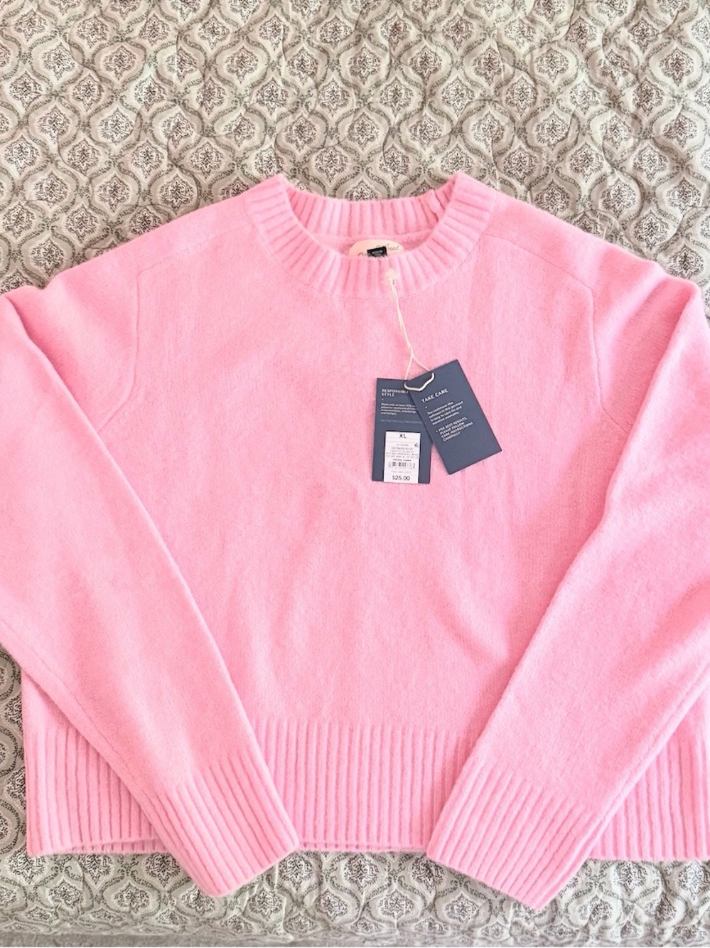 Universal Thread Bubble Gum Pink Sweater Size XL  (Cashmere Like) NWT